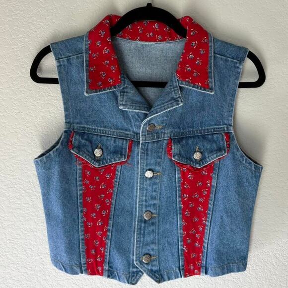 American Vintage Jackets & Blazers - Vintage 80s90s denim red floral